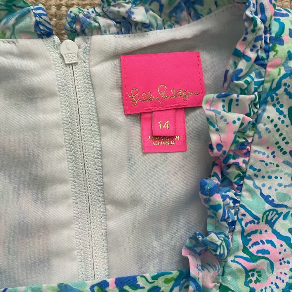 🌴Lilly Pulitzer dress🌴 - Picture 4 of 6